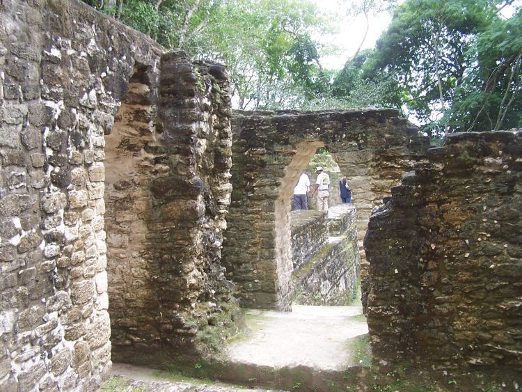 Cahal Pech — Stonework