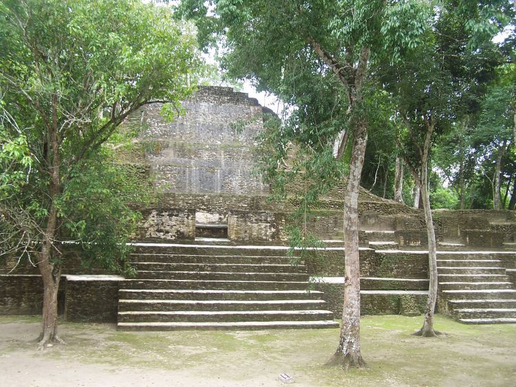 Cahal Pech — Main Pyramid