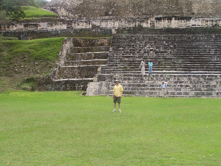 Xunantunich — Ken