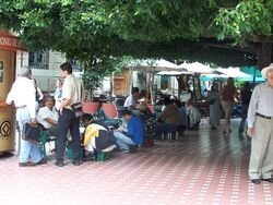 Shoeshine Men in El Jardin