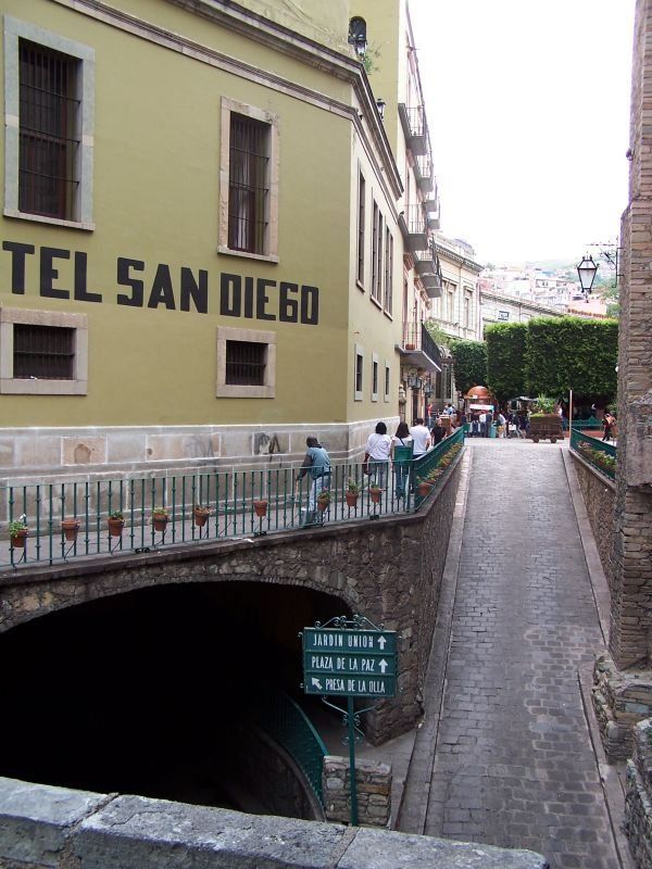 Hotel San Diego — Tunnel City