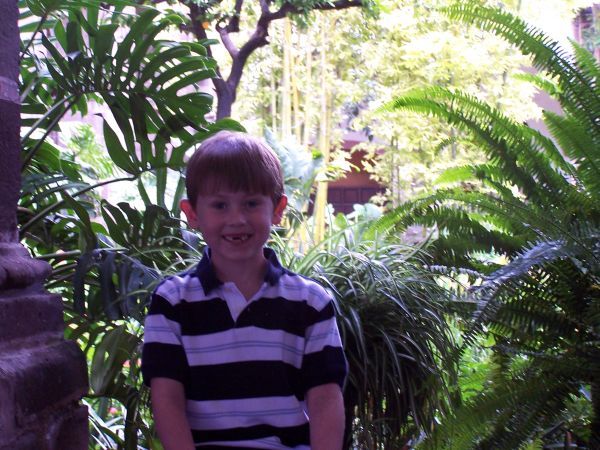 Matthew in the garden of Bellas Artes
