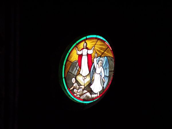 Stained Glass in Paroquia