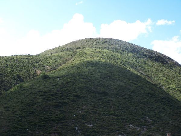 Pozos Hillside